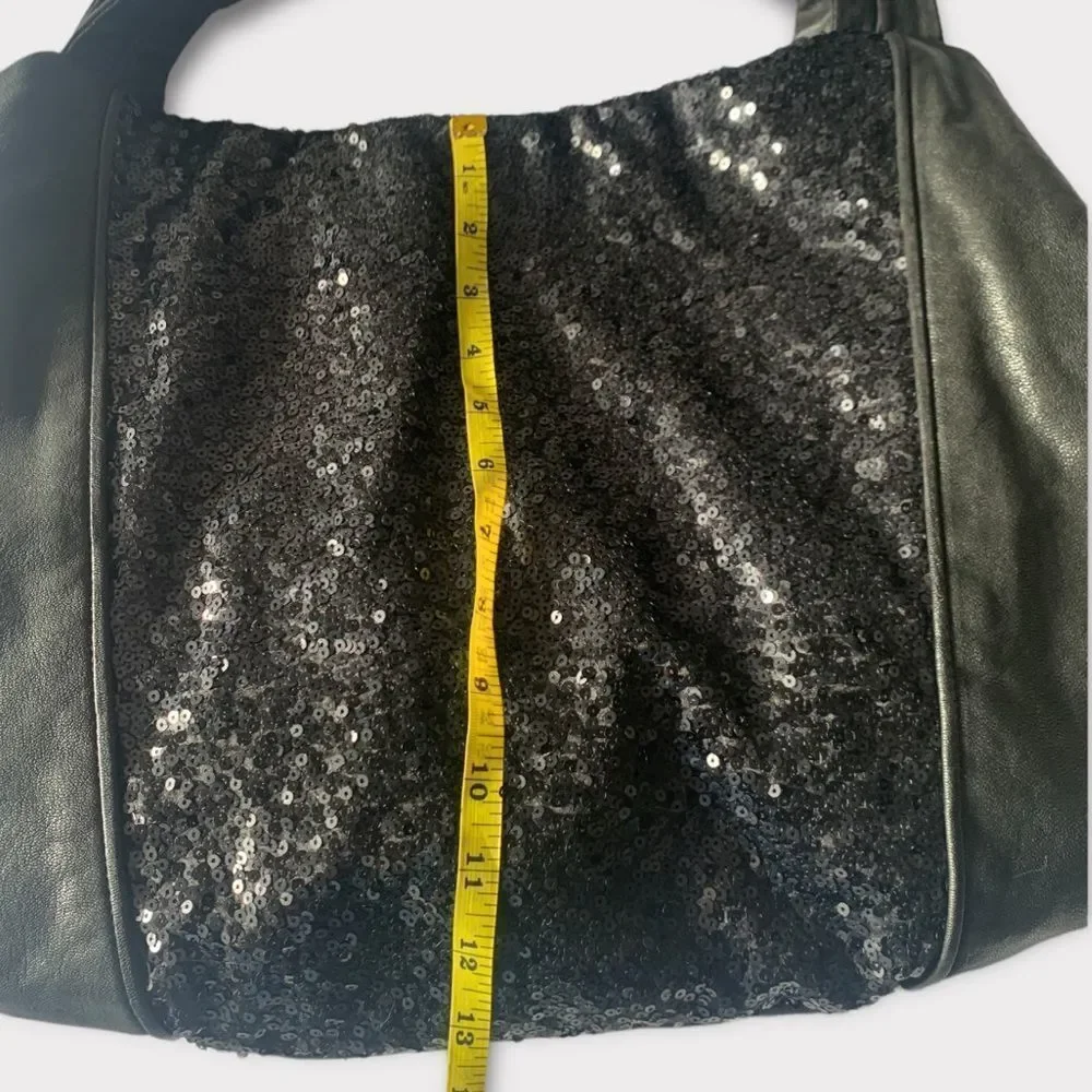 Stunning Roomy Genuine Leather Bag Purse‎ Banana Republic